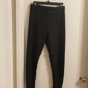Total Visión / Size XL / black booty workout leggings
